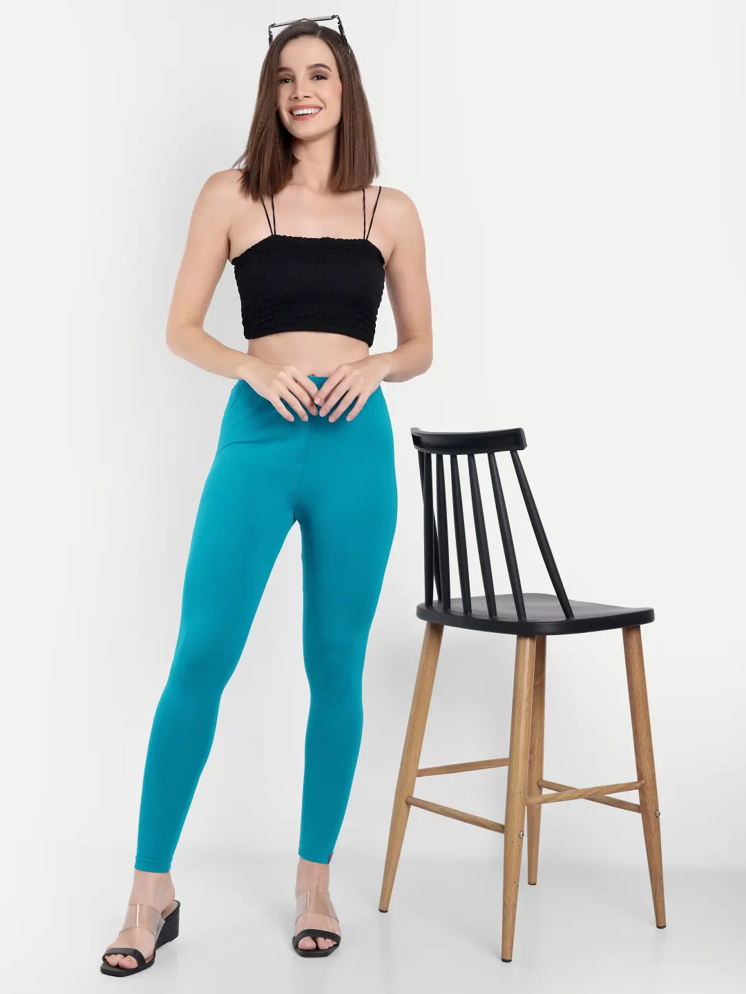 ecomm female shoot